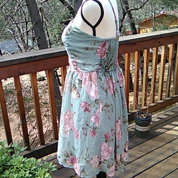 Band of Gypsies Summery Dress - Picture 3 of 8